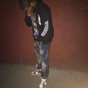 Meet your Posher, Larry